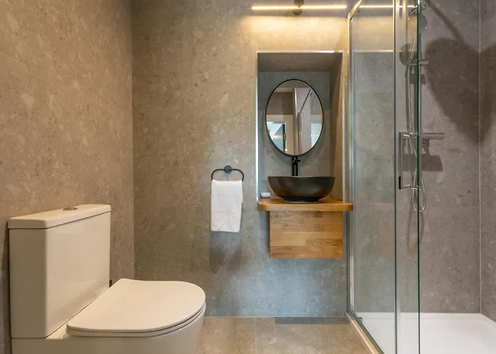 34 On The Hill - Boutique Townhouse Гостевой дом